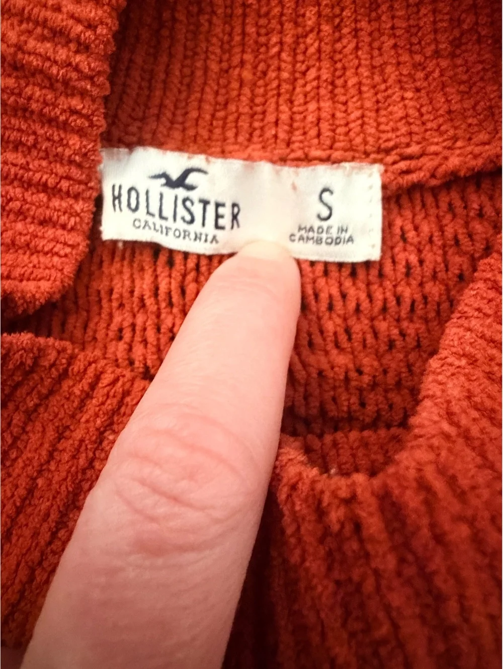 Hollister Burnt Orange Mock Neck Crop Sweater Size Small Cozy Knit